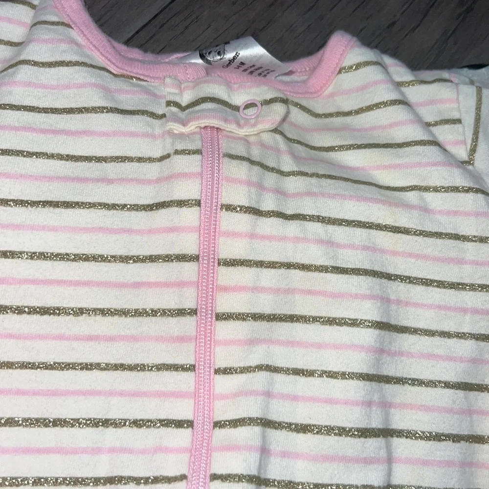 Gerber baby bundle of pajama long sleeve onesies
